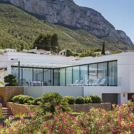 Villa Lujosa Ultramoderna