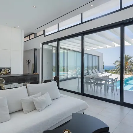 Lujosa Ultramoderna Villa Denia